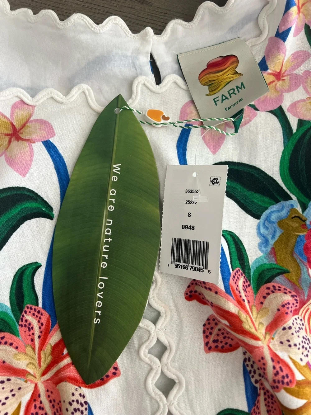 NWT Farm Rio Garden of Life Scalloped Linen Blend Blouse Size S